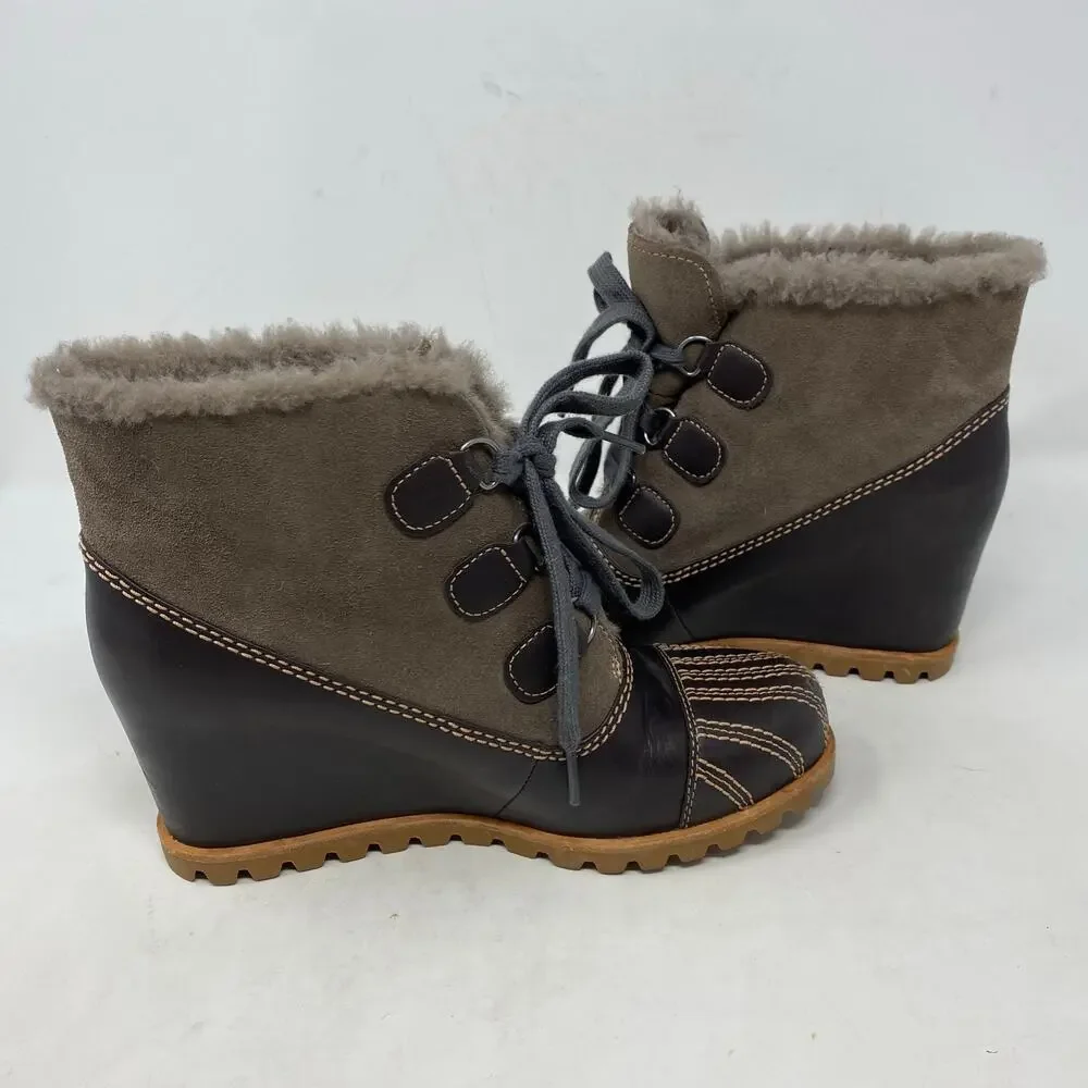 UGG Alasdair Waterproof Suede Sheepskin Wedge Booties Women Size 7.5 - Picture 5 of 7